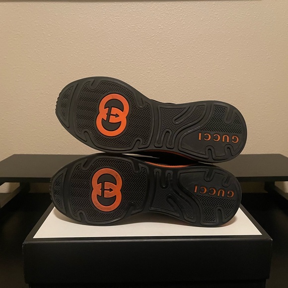 Authentic Gucci Men's Ultra Pace Sneakers Sz 10 Us - Picture 4 of 6